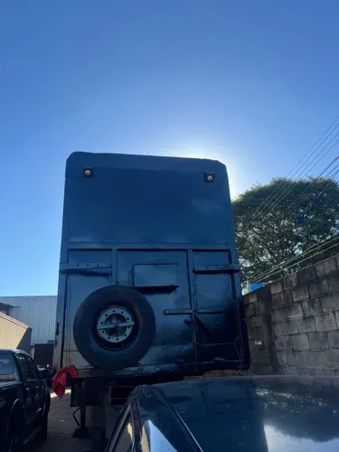 ALUGO CARRETA BOIADEIRA 2 PISOS - 17 METROS (GOIANIA-GO)