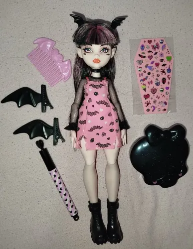 Monster High Draculaura Gore Ganizer