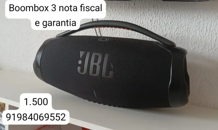 BOMBOX 3 