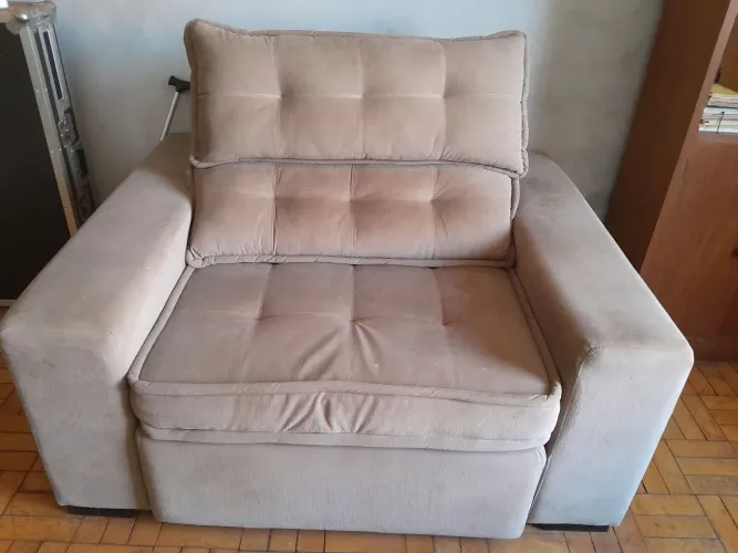 Vende-se móveis para desocupar espaço