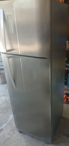 Geladeira Electrolux