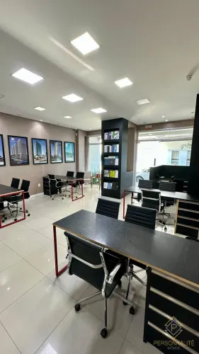 Sala Comercial em Meia Praia, Itapema/SC