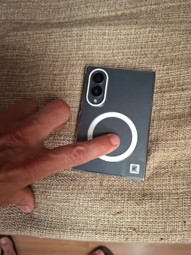 Sansung Galaxy Fold 8