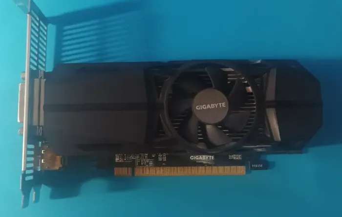 Placa de Vídeo GTX 1050 Ti 4GB GIGABYTE