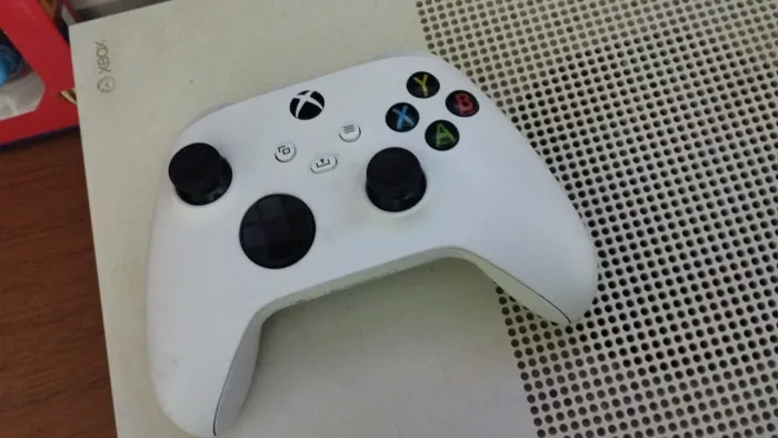 Xbox one x 500gb