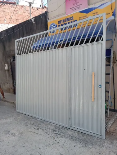 Portão novo pra garagem aparte de 2.500