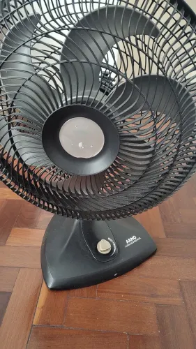 Ventilador grande da Arno