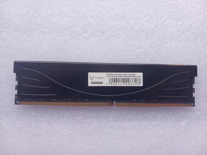 Memoria ram ddr4 16gb HUSKY (reservado)
