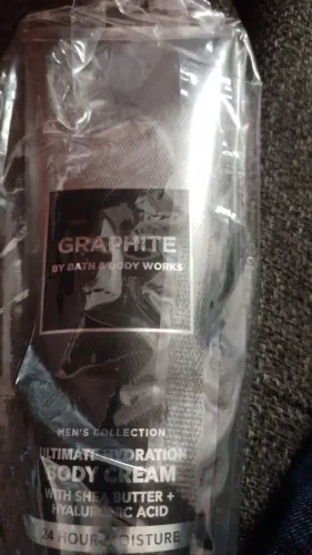 Vendo creme hidratante importado marca GRAPHITE