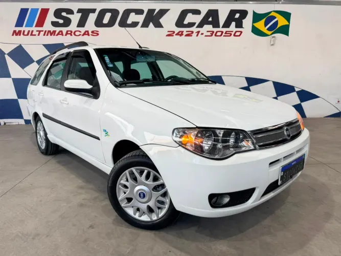 Fiat Palio Weekend HLX 1.8 MPI Flex 4P 2007
