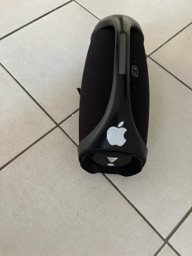 Jbl boomboox 2