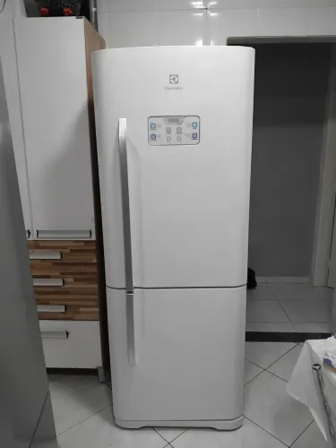 GELADEIRA ELECTROLUX INVERSE 
