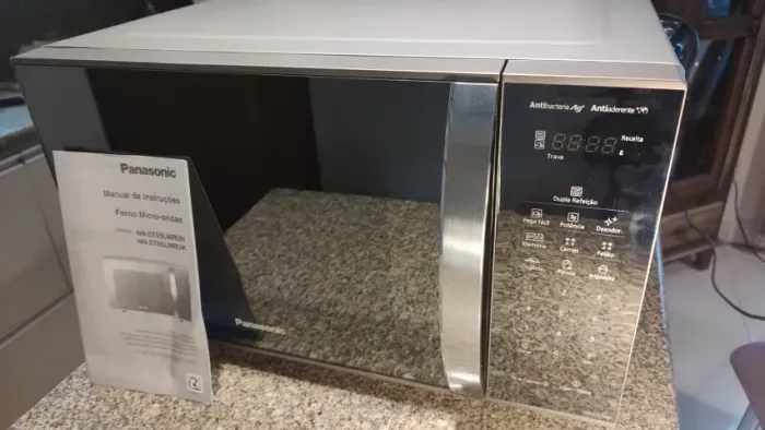 Forno de Micro-ondas Panasonic Cinza Espelhado 27L