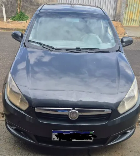 Fiat Grand Siena Essence Dual. 1.6 Flex 16V 2013