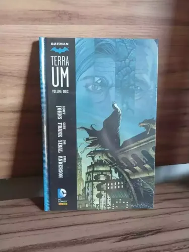 Batman - Terra Um n° 2 - Mulher maravilha Terra um nº1 - novo (lacrado)
