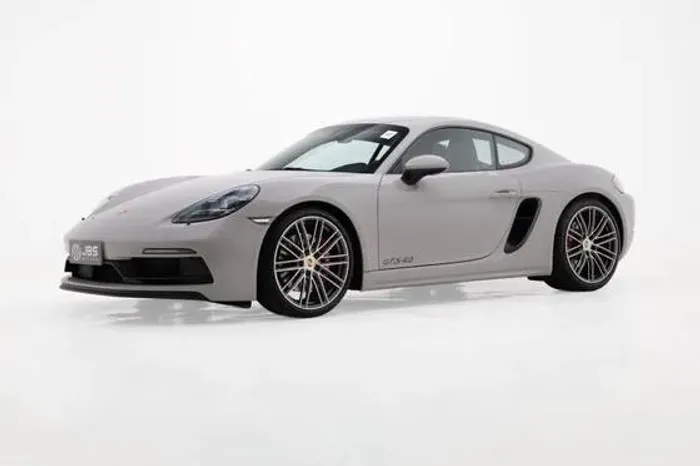 Porsche 718 Cayman GTS 4.0 400cv 2025