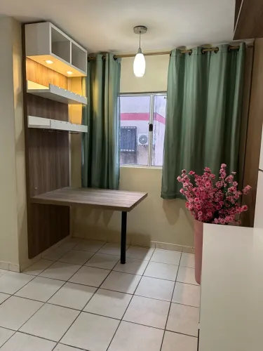 Vende-se Apto cidade satélite, vila jardim Semi-Mobiliado