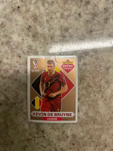 Figurinha extra stickers de Bruyne legend Bronze Qatar 2022