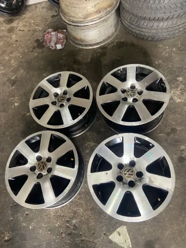 Rodas aro 15 5 furos