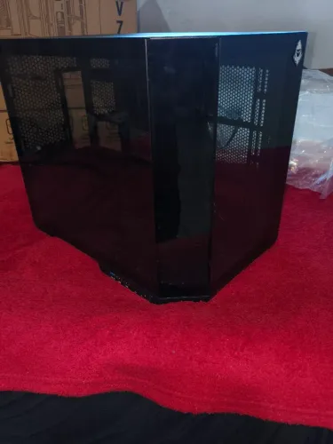 Gabinete Gamer CV700L Vidro Temperado - Na Caixa (Nunca Usado)