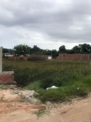 Vende-se terreno