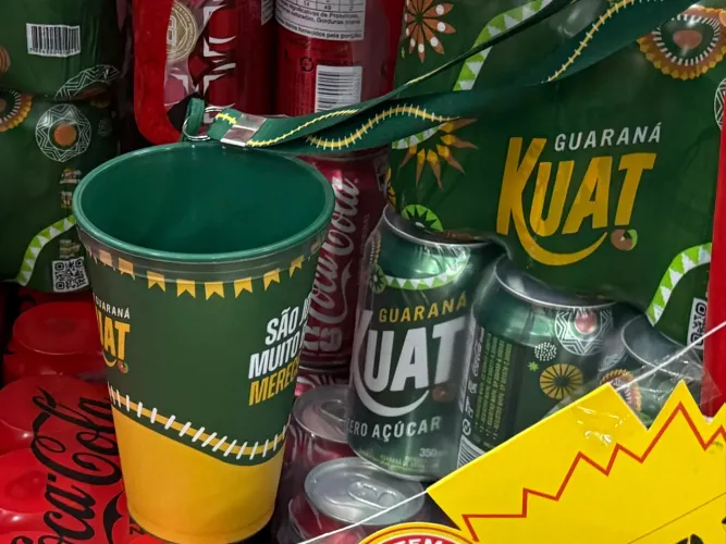 Copo da Kuat com cordão 