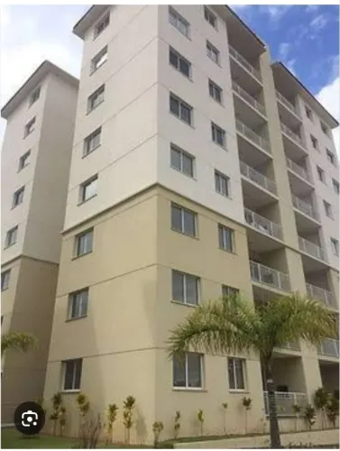 Apartamento 3 Dormitórios armários e splits. Zona Sul