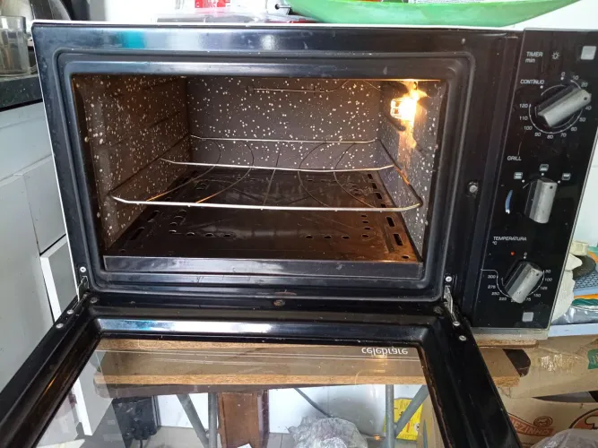 Forno elétrico 4