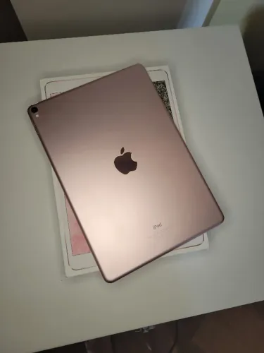 iPad Pro 2nd Generation 10.5 64gb Rose Gold Excelente (Usado)