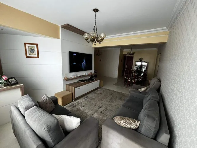 Apartamento à venda, 3 quartos, 1 suíte, 1 vaga, Kobrasol - São José/SC