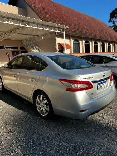 Nissan Sentra SL 2.0/ 2.0 Flex Fuel 16V Aut. 2014