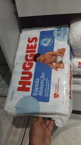 Fralda Huggies M
