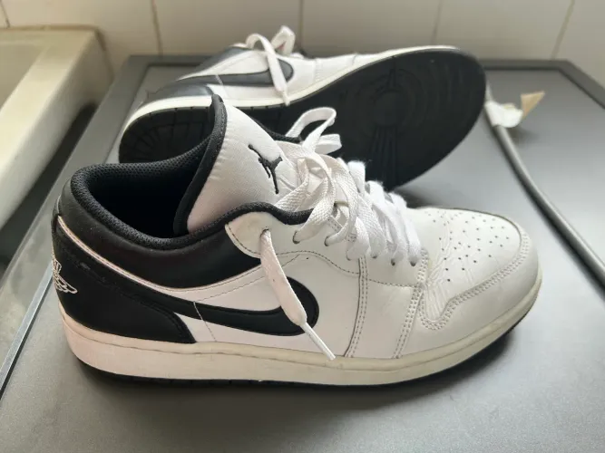 Tênis Nike Air Jordan 1 baixo preto branco panda reverso masculino