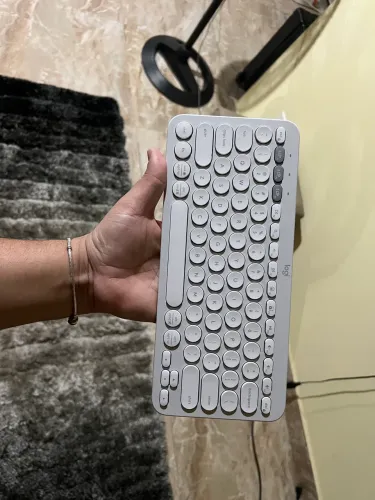 Teclado LogiTech sem fio