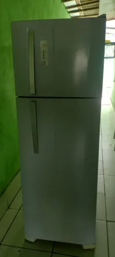 Geladeira Nova. 