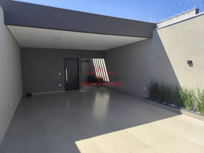 Excelente casa recém construída no Jardim Solange!