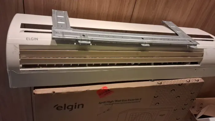 AR CONDICIONADO ELGIN - 30.000 Btus - Usado