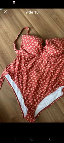 Lote de maios e alguns biquinis Plus size de g2 a g4