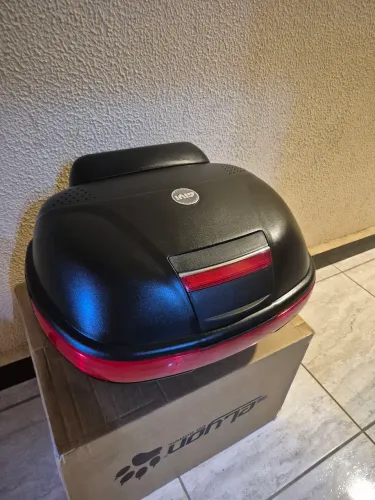 Bau Givi E460n com Encosto