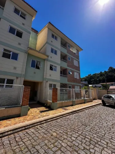 LOCAÇÃO - APARTAMENTO SEMIMOBILIADO - 2 DORMITÓRIOS - DEHON - TUBARÃO/SC