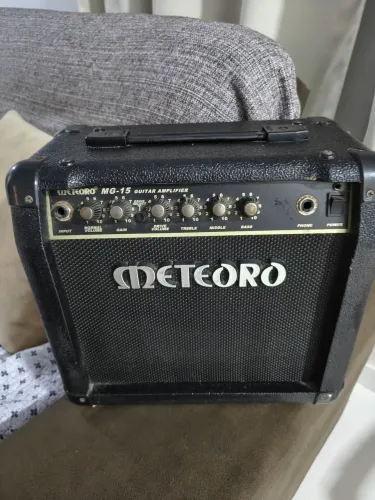 Caixa guitarra Meteoro com Driver