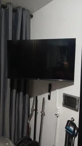 VENDO TV ANDROID TCL