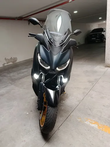 Xmax 250