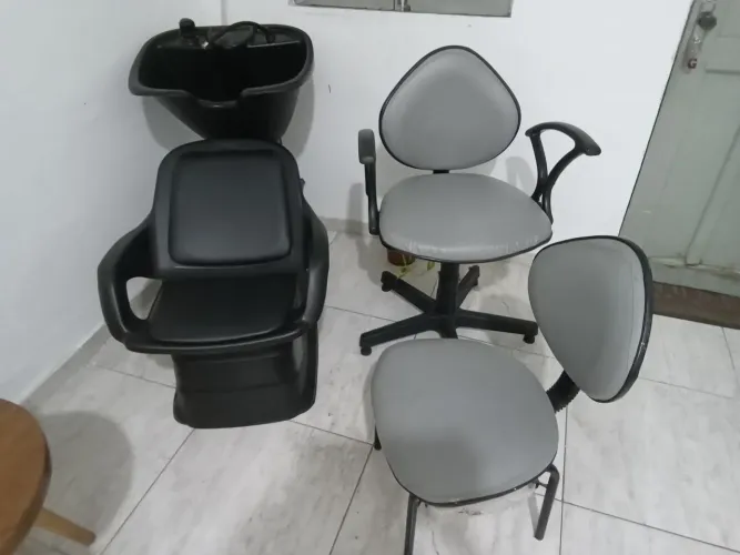 Vendo móveis de Studio de Beleza 