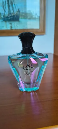 Perfume Árabe Afnan Turathi Electric - Eau de Parfum (90ml) - Unissex