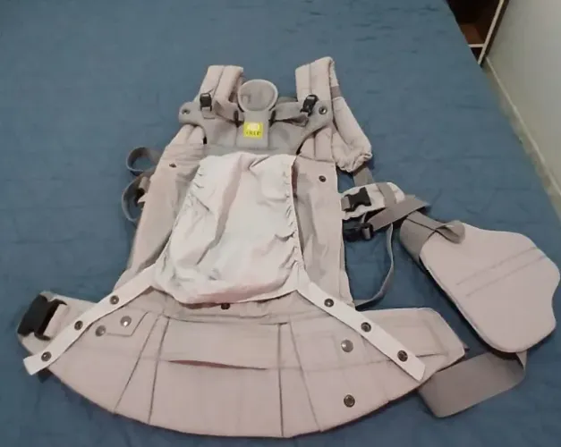 Vendo Canguru Ergonômico Líllébaby