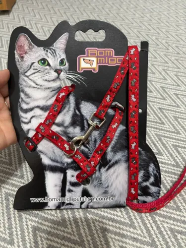 Coleira guia para gatos e cachorros pequenos