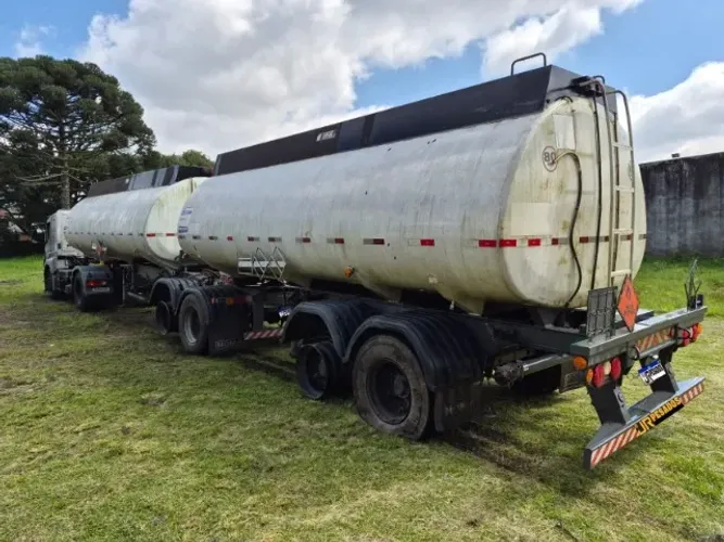 carreta bitrem noma em aço carbono ano 2009 litragem 45.000
