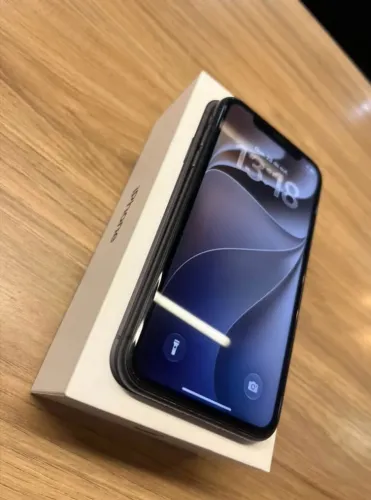iPhone 11