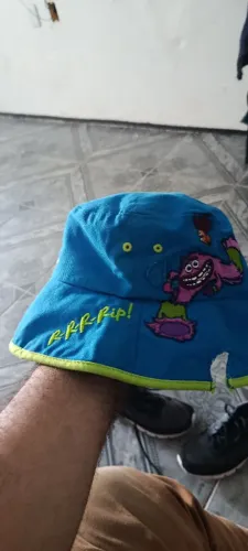 Bucket Monstros S.A